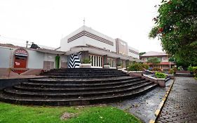 Oyo 1808 New Bandungan Indah Hotel